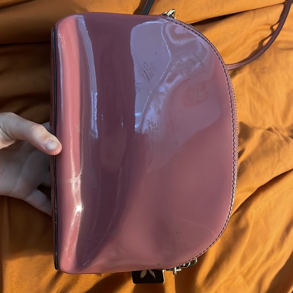 has a mark on it but I can get it off easily .Only used a couple of times ! - Picture 2 of 3